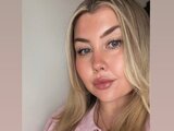 PeachyPolUK